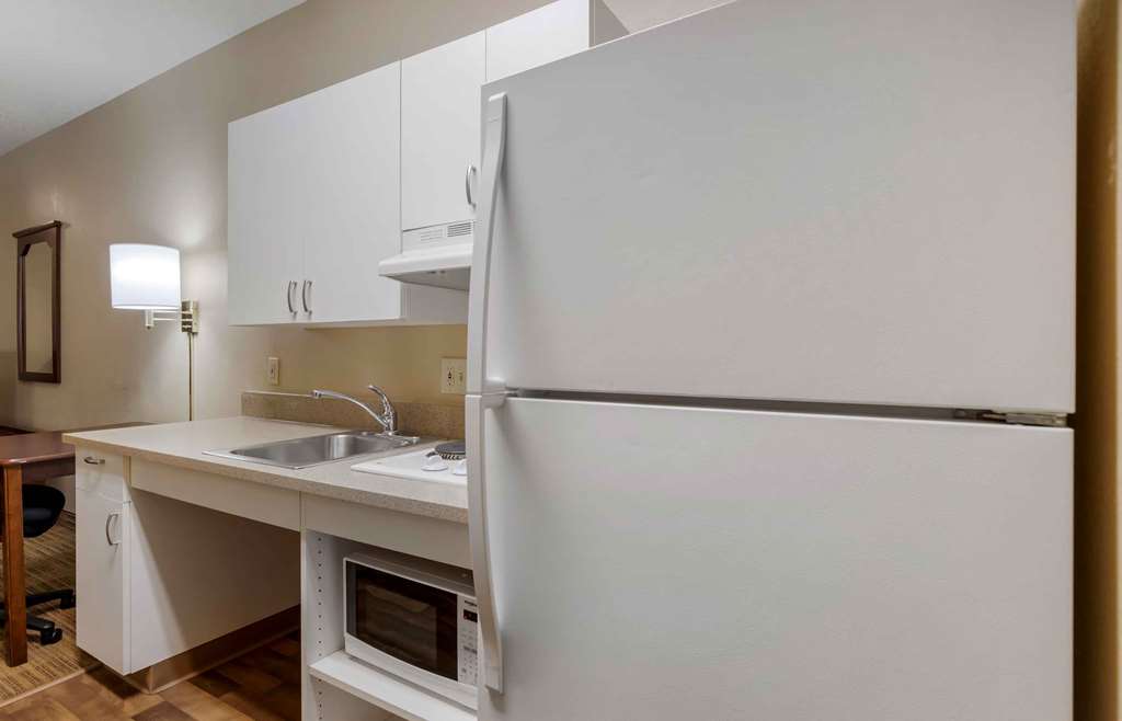 Extended Stay America Laredo Del Mar - photo 25