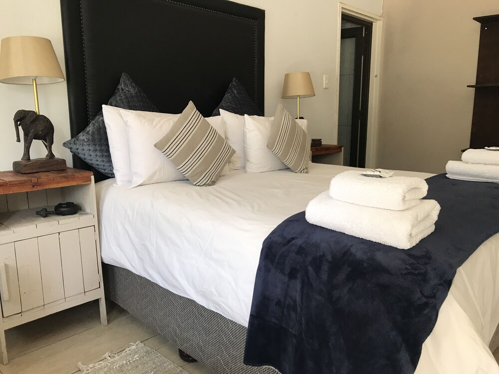 Bush Pillow Guest House — Otjiwarongo — photo 5