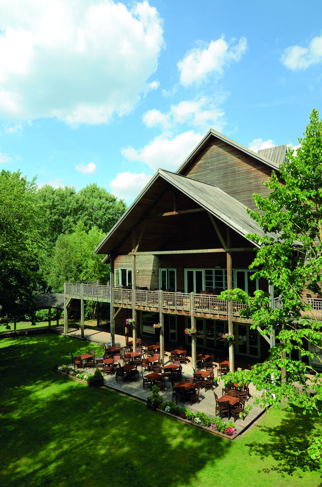 Hotel des Trois Hiboux — hotel in Plailly