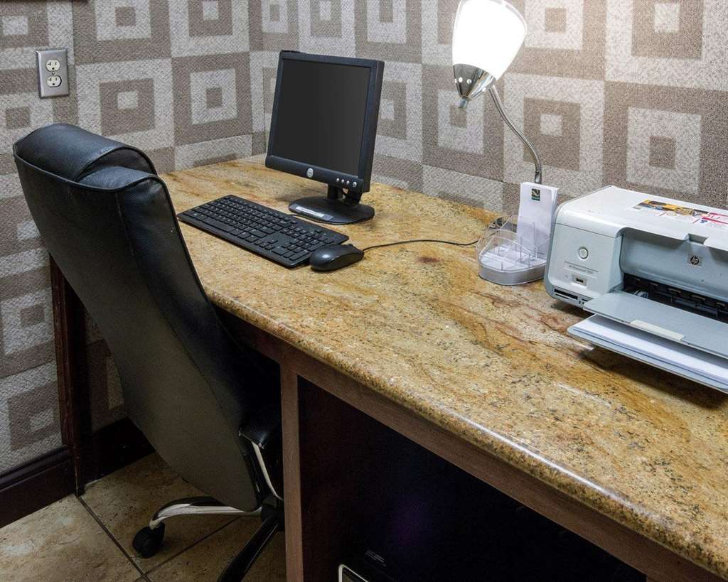 Quality Inn Shreveport Airport - photo 21