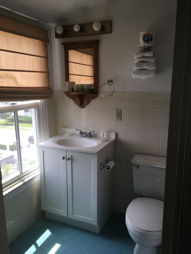 The Grenville Hotel and Restaurant - photo 10