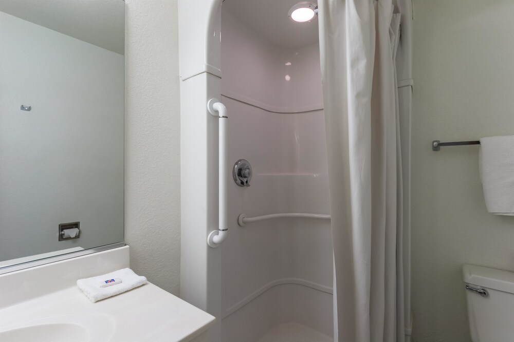 Motel 6 Deming - photo 18