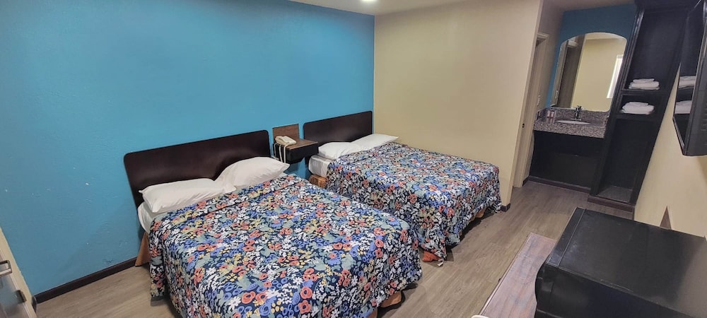 Royal Relax Inn - photo 6