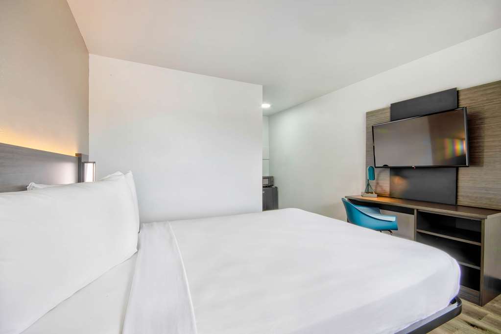 Motel 6 Austin TX North - photo 12