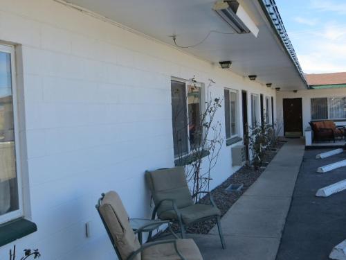 Alamo Inn - photo 6