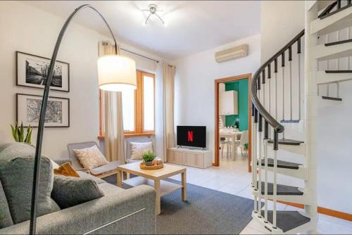 Milano Centrale M3 Sondrio Duomo 10 Minuti — 4-Star Luxury Hotel in Milan, Italy