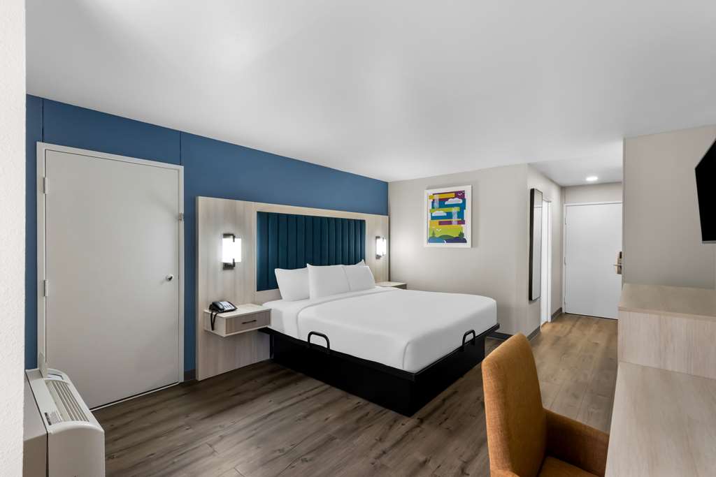 Park Inn by Radisson San Antonio - photo 14
