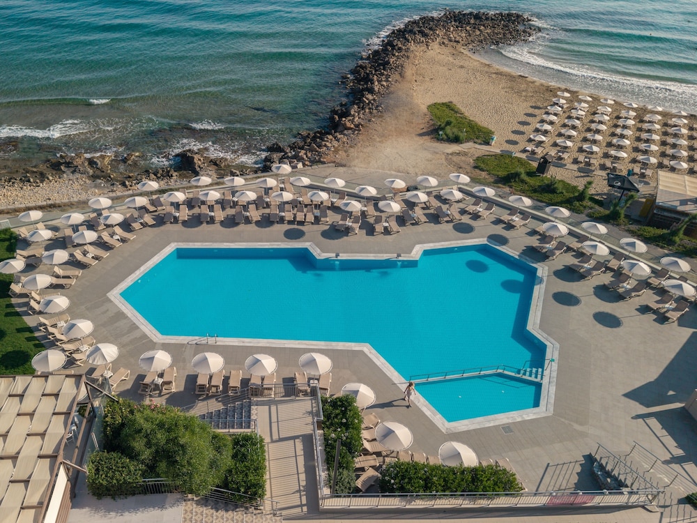 Themis Beach Hotel in Hersonissos, Greece