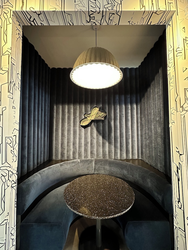 Magnuson Hotel Framingham - photo 4