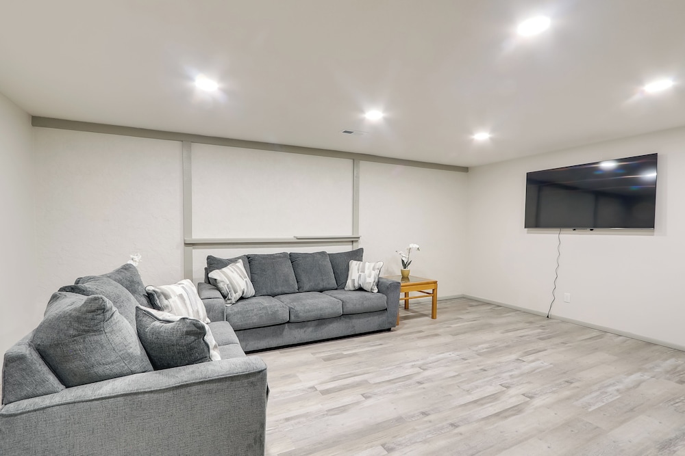 Group Getaway with Private Yard in Wichita in Wichita, United States