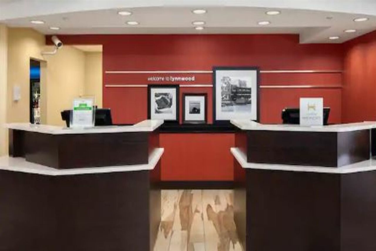 Hampton Inn & Suites Seattle North Lynnwood - photo 4