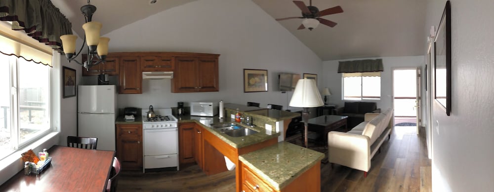 Bay Meadows Resort - photo 49