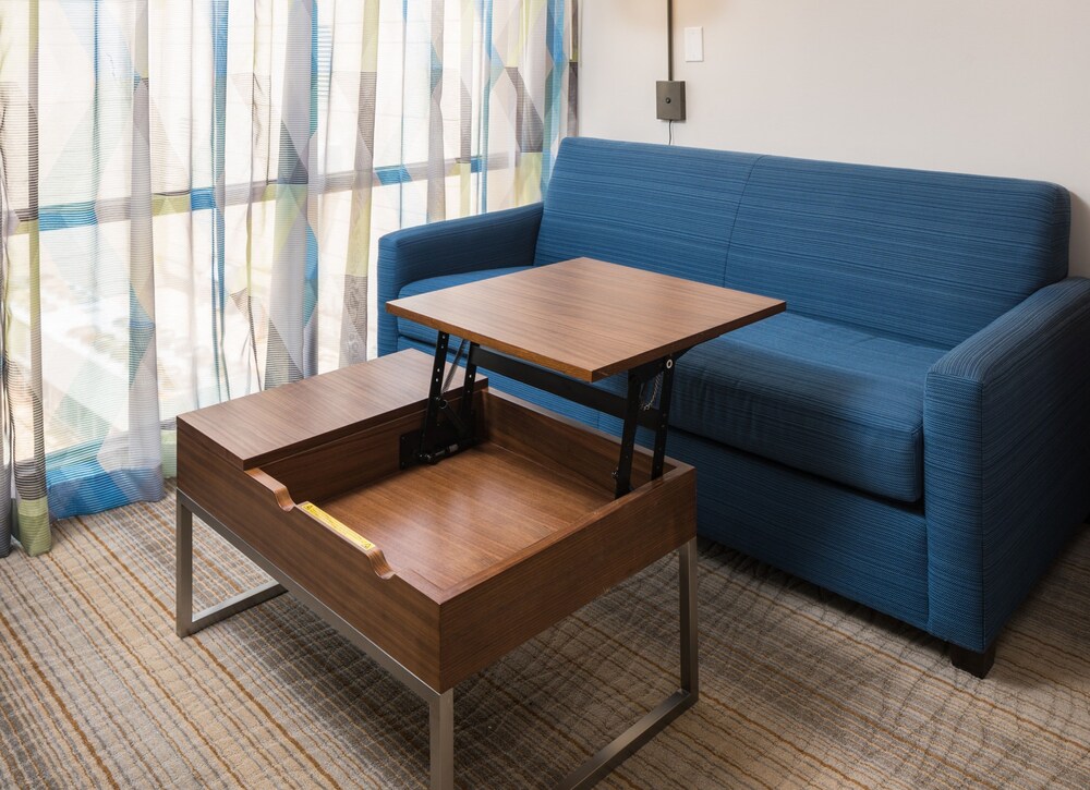 Holiday Inn Express Springfield by IHG - photo 14