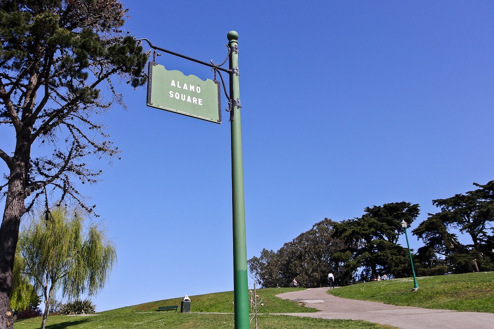 The Grove Inn - photo 31
