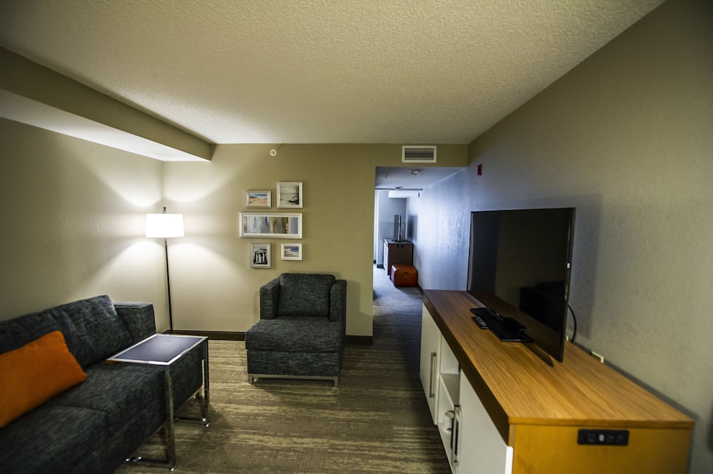 Hampton Inn South Kingstown Newport Area - photo 10
