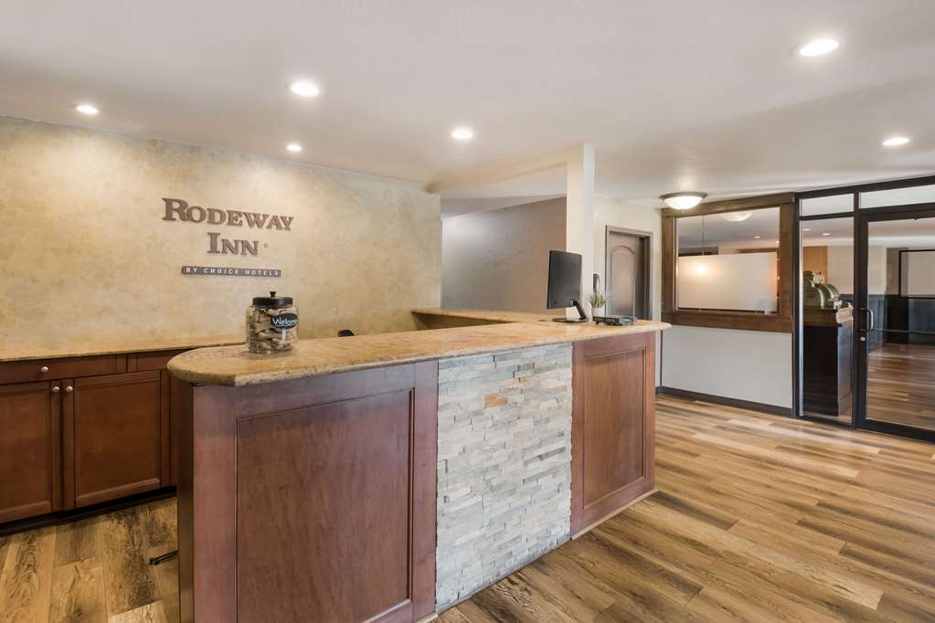 Rodeway Inn Fort Morgan - photo 5