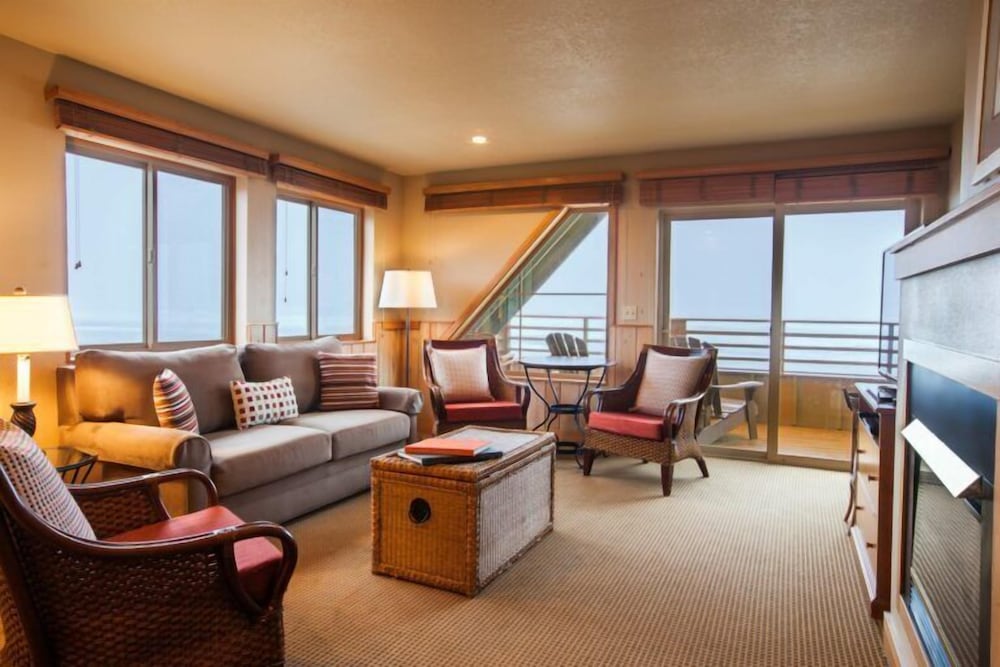 The Ocean Lodge - photo 42