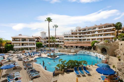 Apartamento Royal Park Albatros — 4-Star Luxury Hotel in San Miguel De Abona, Spain