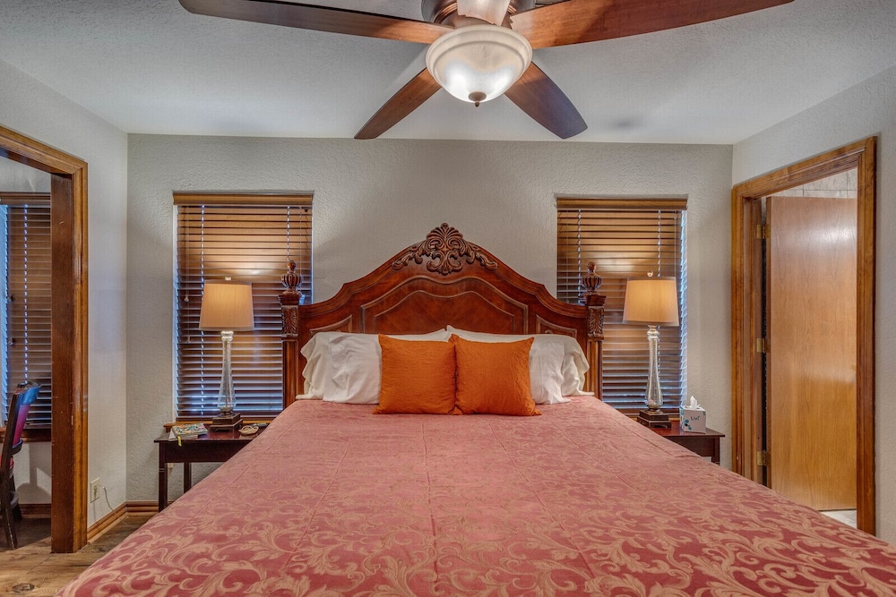 The Whispering Pines Inn Bed & Breakfast - photo 12