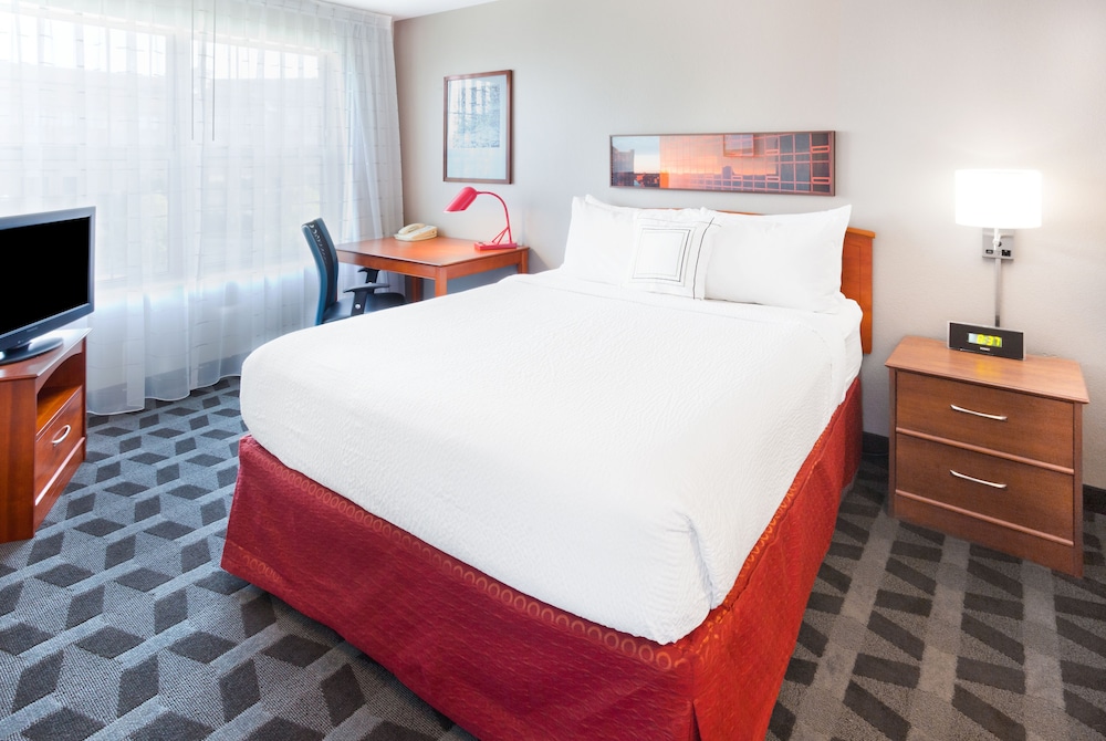 TownePlace Suites by Marriott Minneapolis West StLouis Park - photo 4