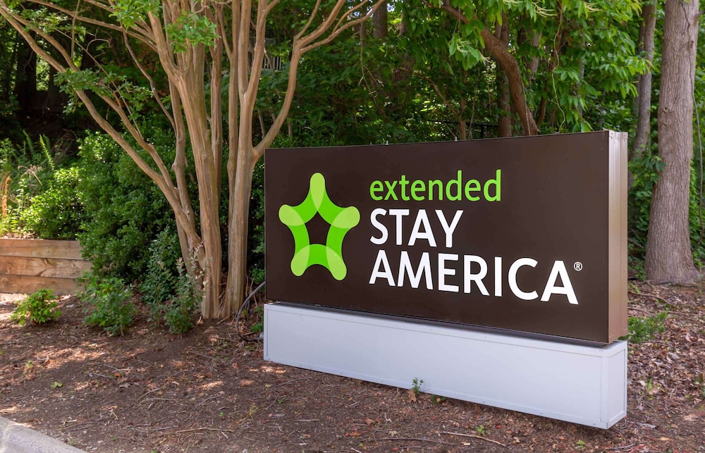 Extended Stay America Suites Greensboro Big Tree Way - photo 42