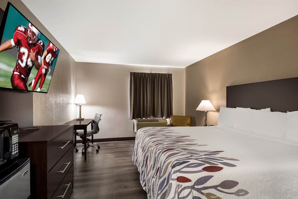 Red Roof Inn Allentown South - photo 27
