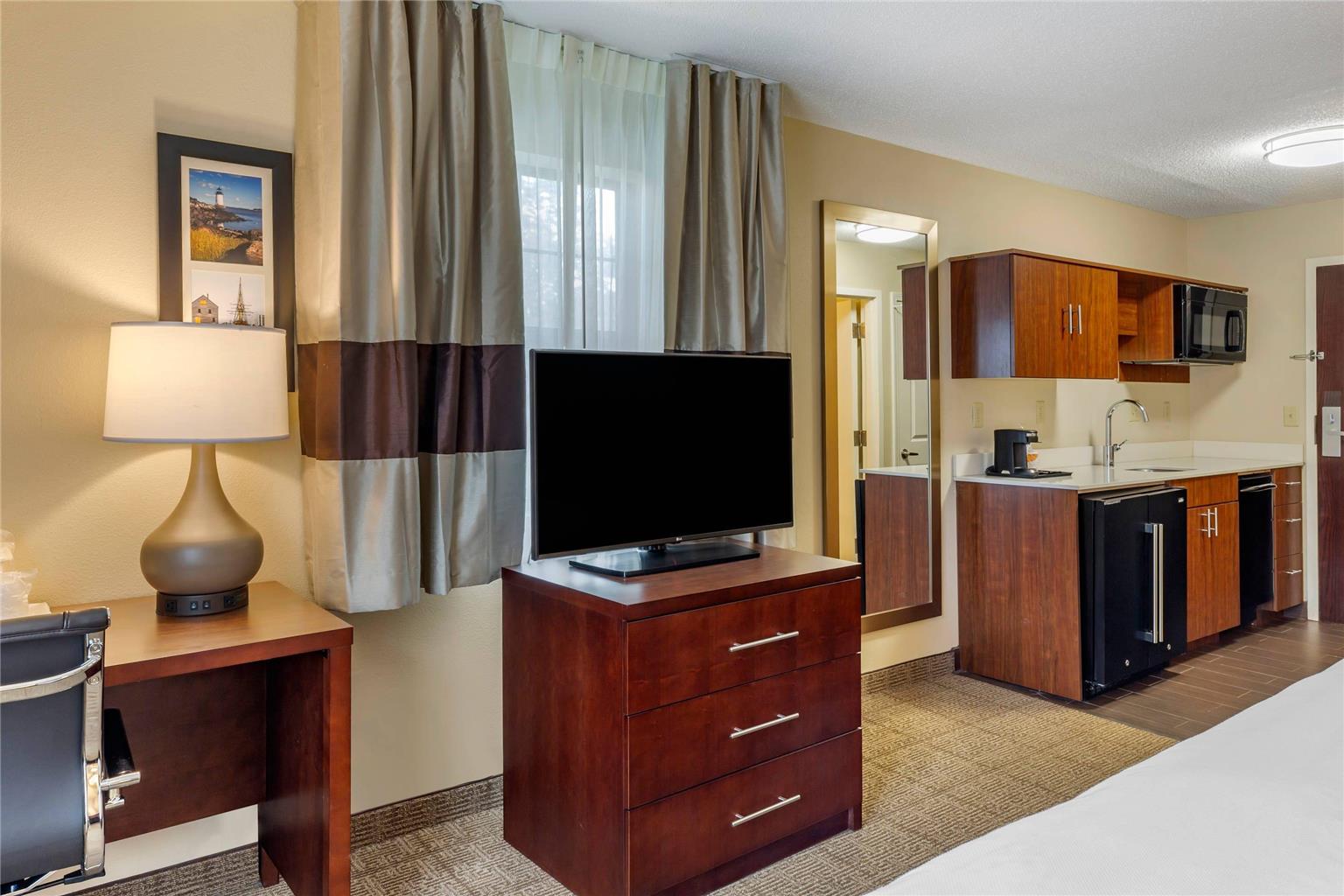 Comfort Inn Danvers Boston North Shore - photo 35