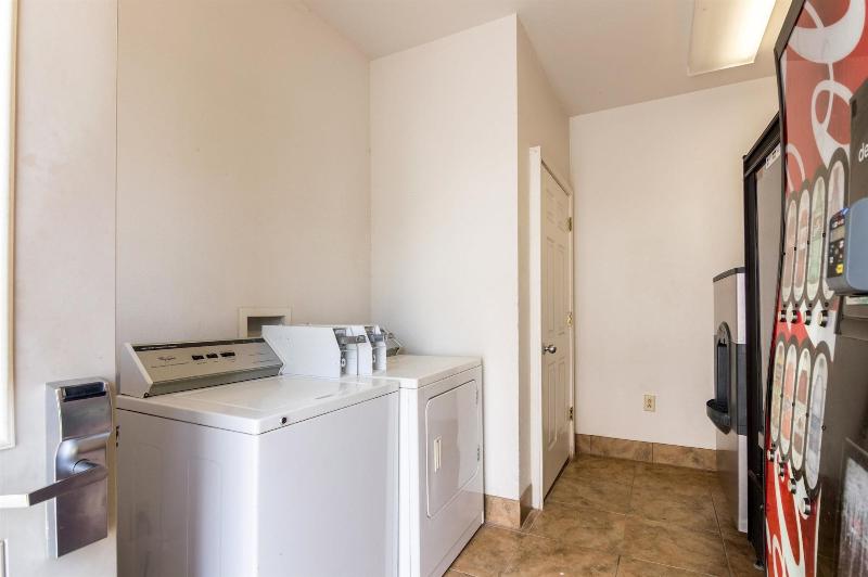 Studio 6 Lubbock TX Medical Center - photo 31