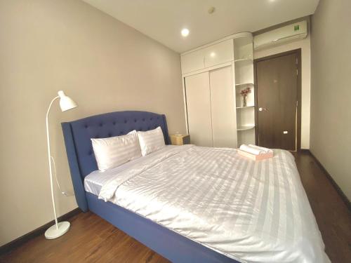 Alm's 2 BedRoom Apartment at Sunrise City District 7 — 4-Star Luxury Hotel in Ho Chi Minh City, Vietnam