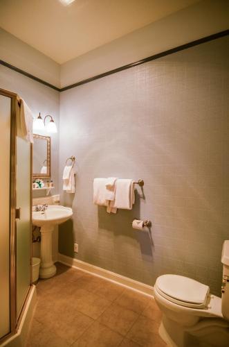 Campbell House Inn - photo 43