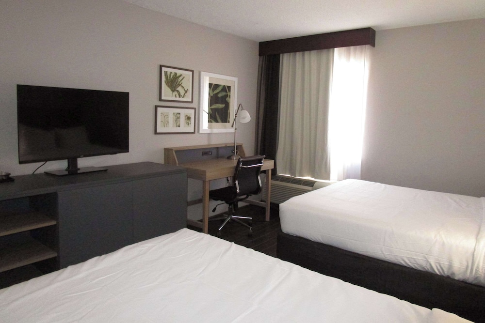 Country Inn & Suites By Radisson Dunbar Charleston - photo 19