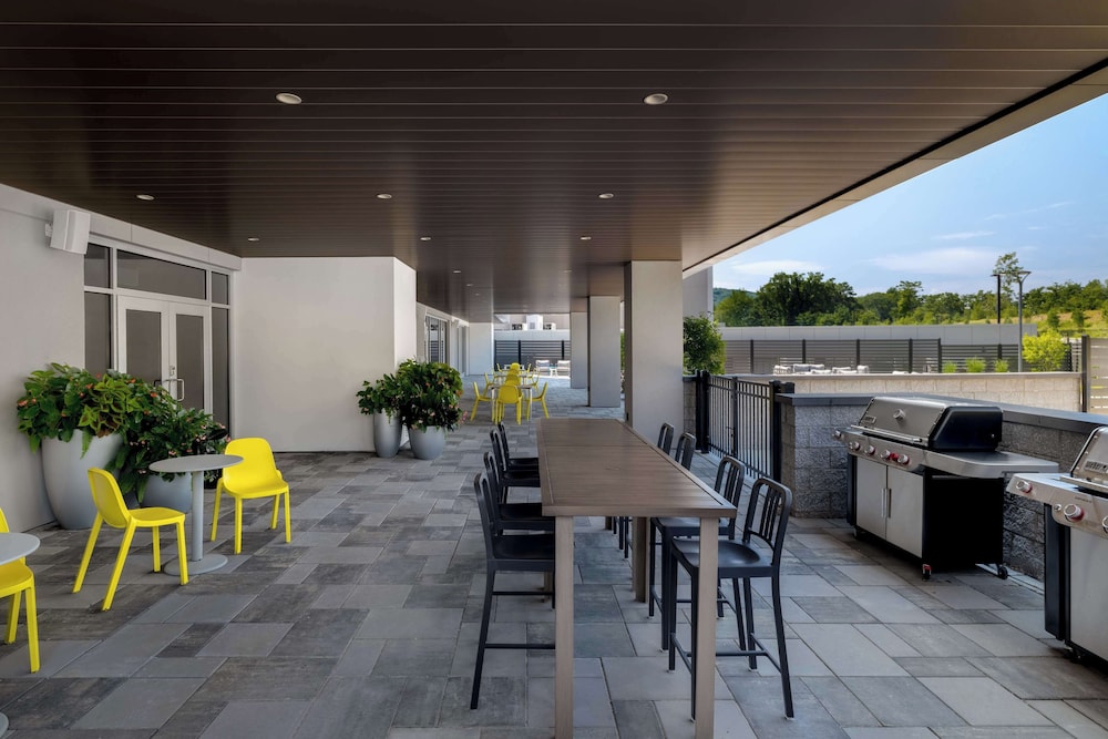 Home2 Suites by Hilton Bristol - photo 50