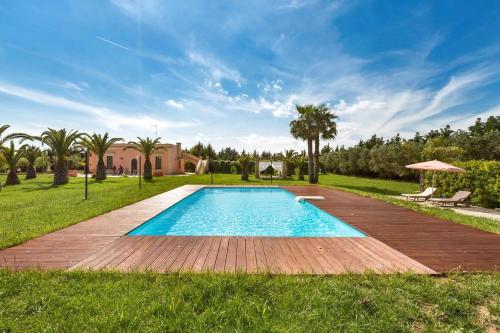 Villa I Giardini di Marzo — 4-Star Luxury Hotel in Guagnano, Italy