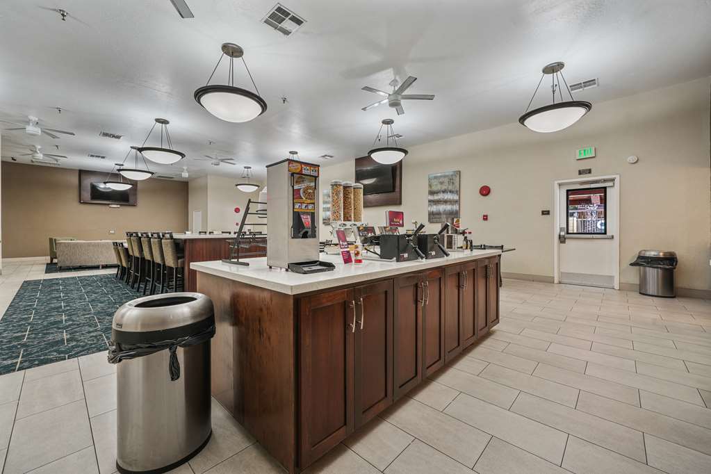 Best Western Plus Executive Inn & Suites - photo 49