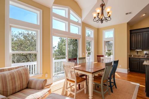 Alta Mira by Oak Island Accommodations - photo 46