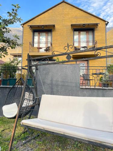 UP Holiday Home
