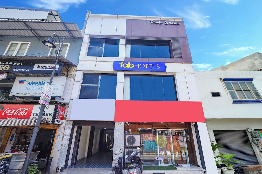 Fabhotel De Luxe - last minute hotel in Chennai
