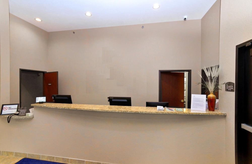 Cobblestone Inn & Suites Monticello - photo 22