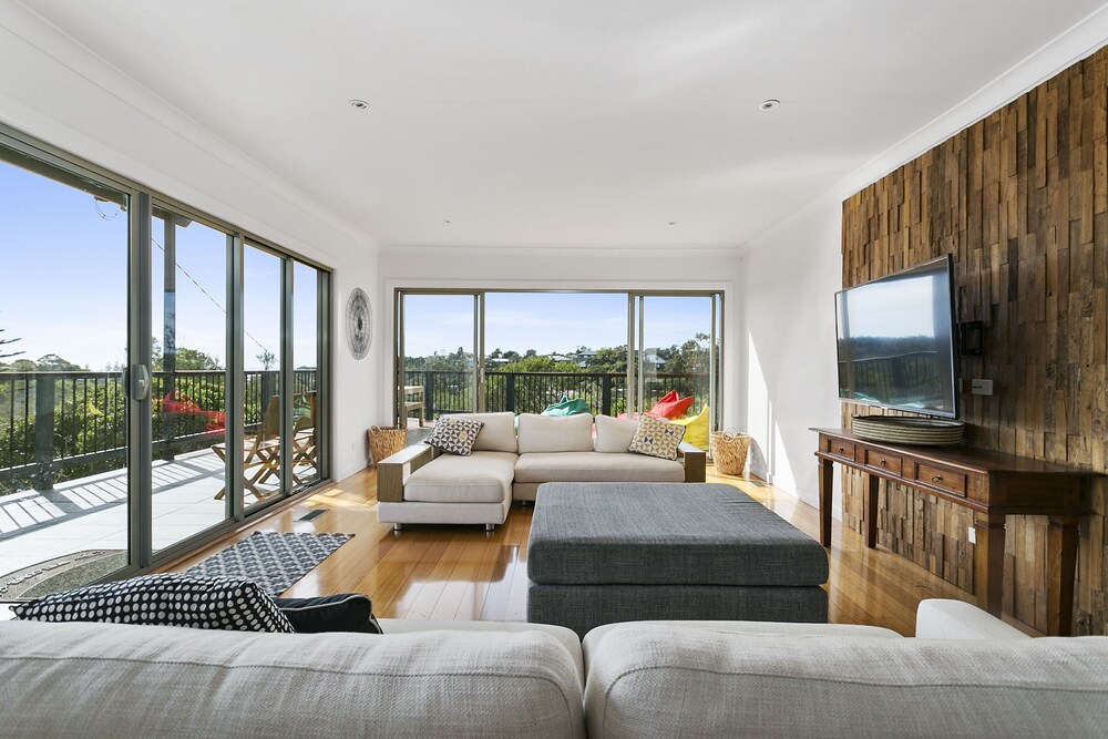 L'Ciabot Sea View Tranquility — 4-Star Luxury Hotel in Rye, Australia