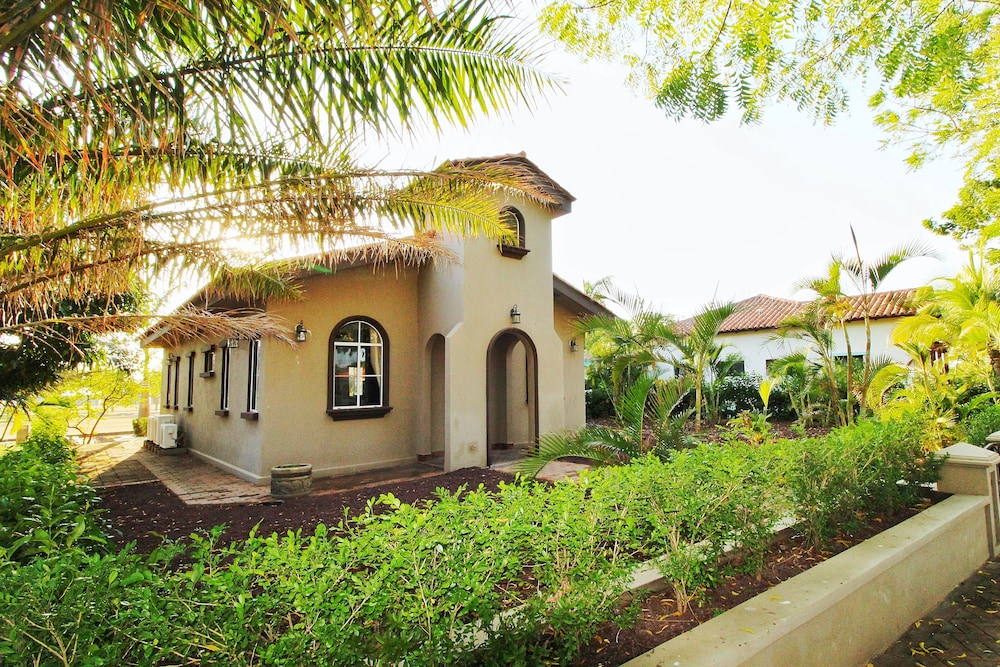 Casa Morsi Gran Pacifica Resort in Villa El Carmen, Nicaragua