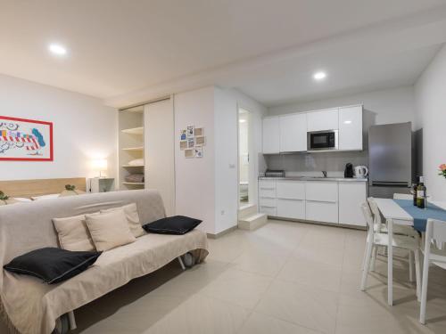 Apartment Navigator Comfort Studio