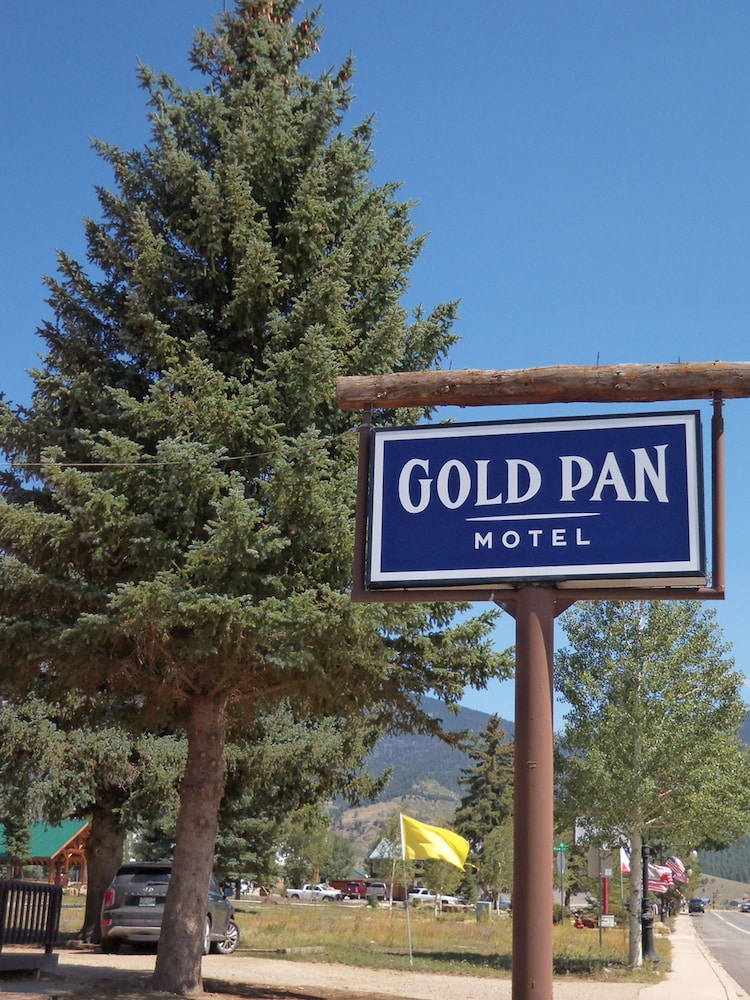 The Gold Pan Motel - photo 73