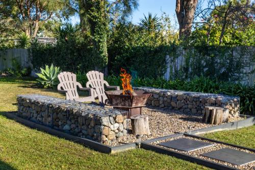 Thalassa I Pet Friendly I 2 Mins Walk to Beach — hotel in Culburra Beach