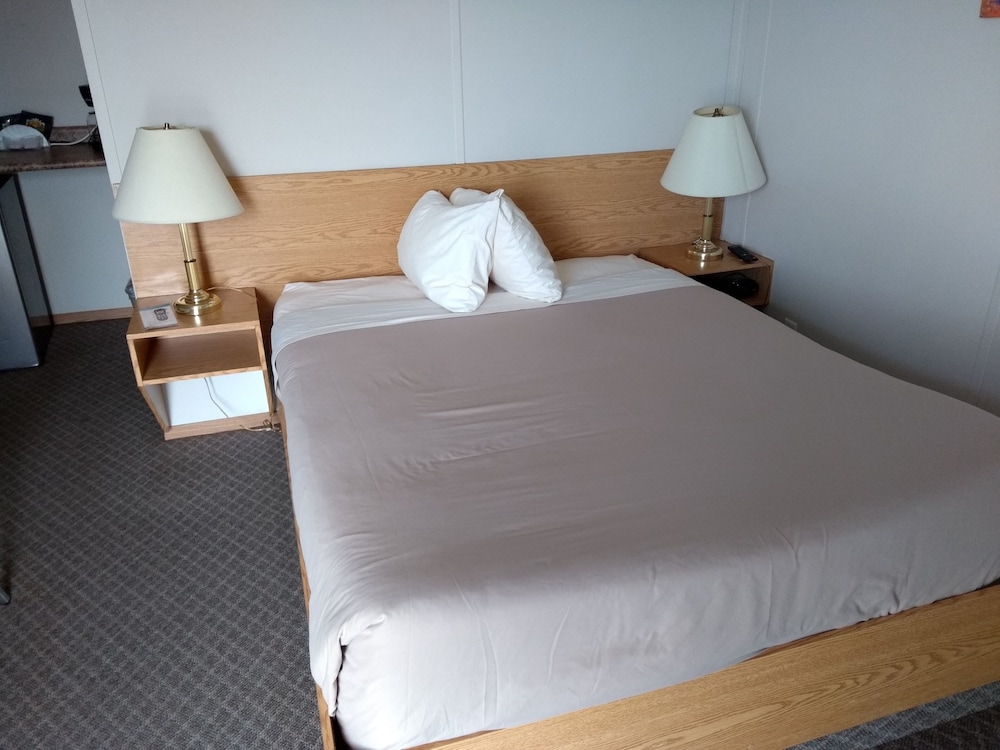 Sundown Motel — Watrous — photo 5