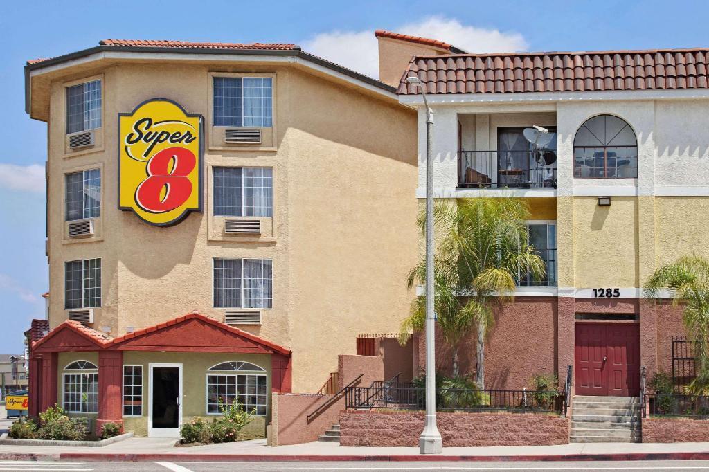 Super 8 by Wyndham Sonora - photo 35