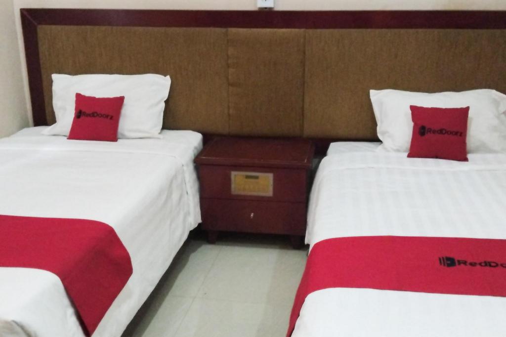 Reddoorz Syariah At Ameria Bandara Nongsa Batam — Batam