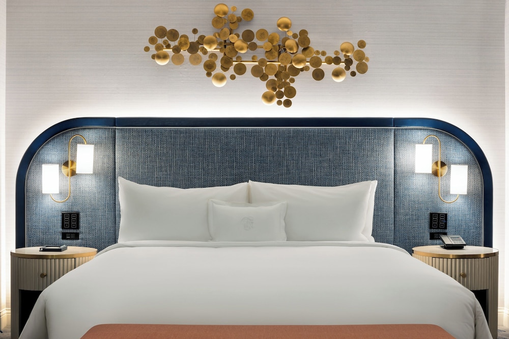 Fontainebleau Las Vegas - photo 9