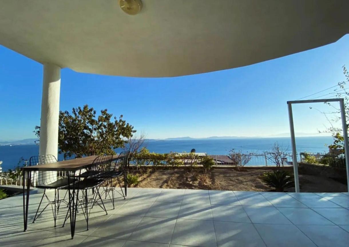 Pitanehouse in Dikili, Turkey