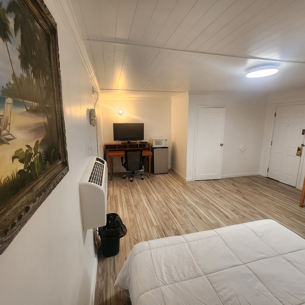 Rose's Motel - photo 47