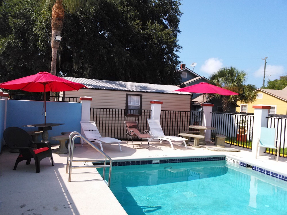 Merida Inn and Suites - photo 27